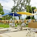Hotel Eden Palace au Lac 