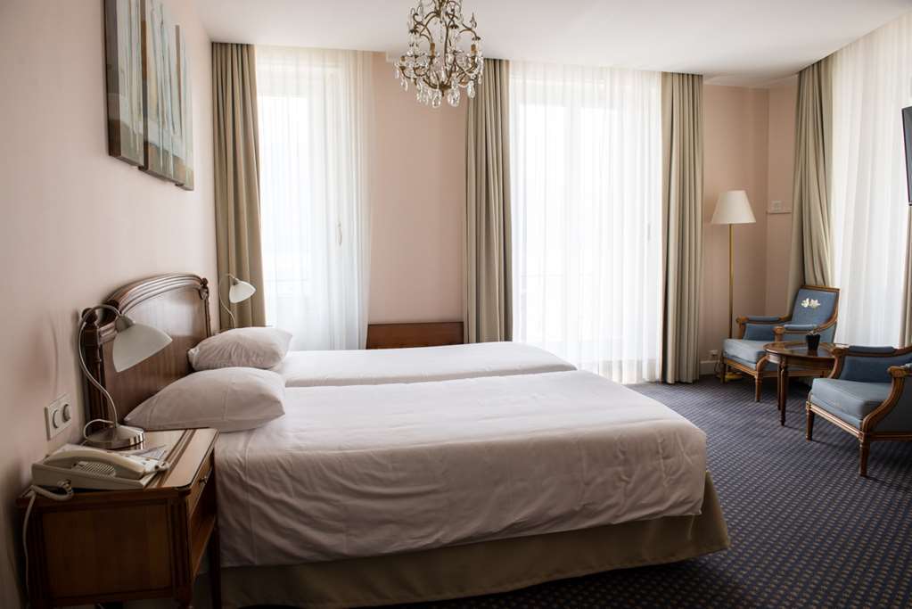 Eden Palace Au Hotel 4*